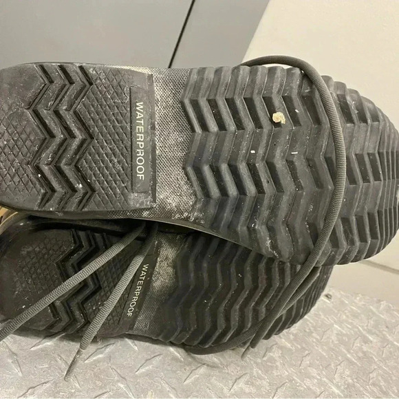 Sorel joan of  arctic winter boots - Picture 5 of 6